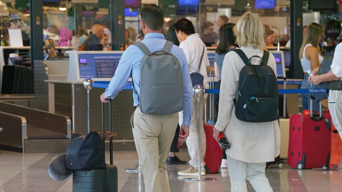 UK airport gadget rules